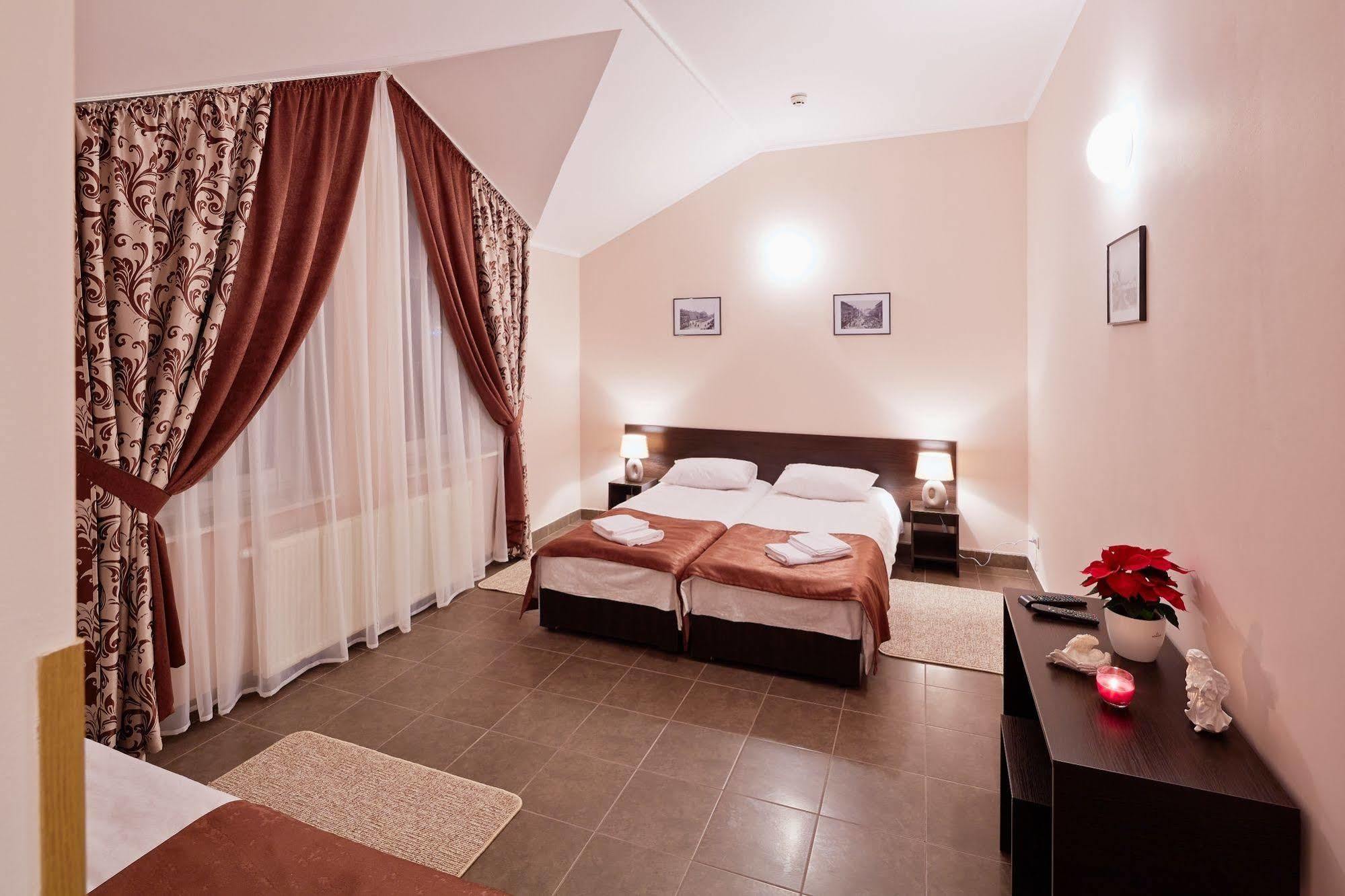 Sleep Hotel Lviv Kültér fotó